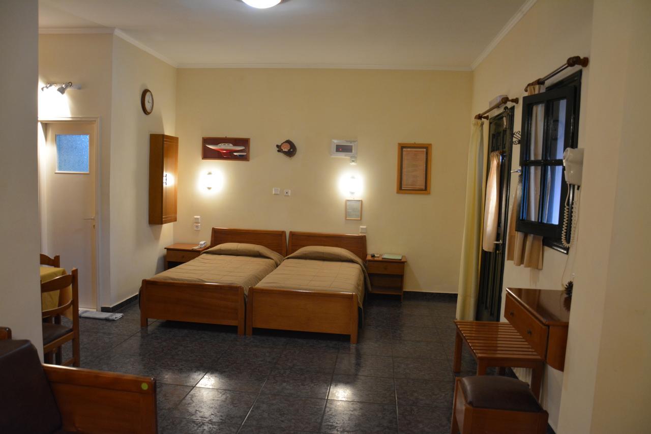 Aristotelis Apartments Frikes Екстериор снимка